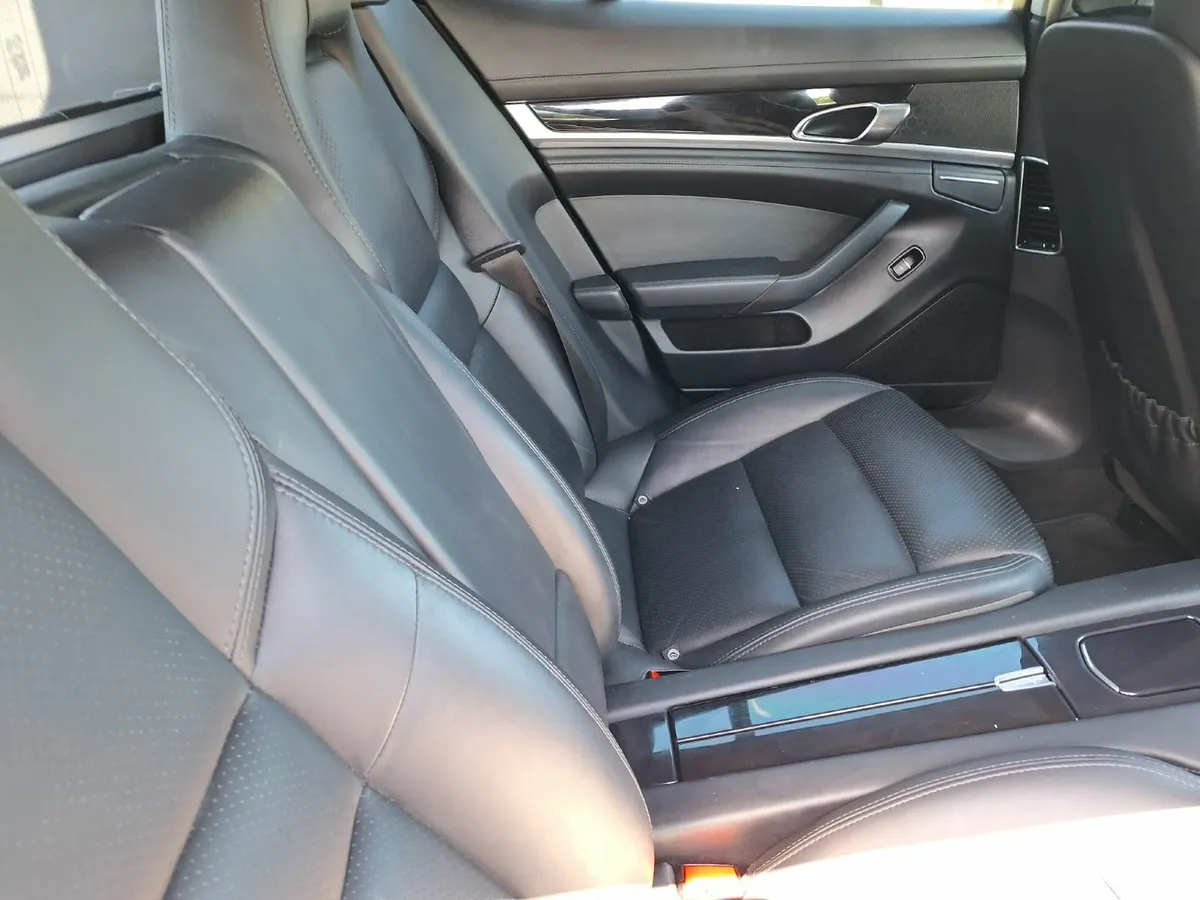 Porsche Panamera 2014 - Image 2