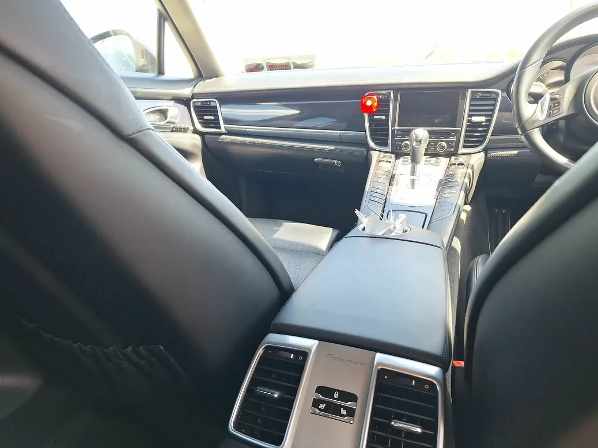 Porsche Panamera 2014 - Image 3