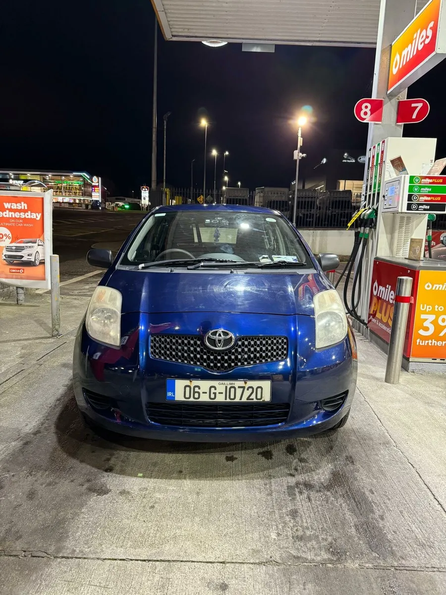 Yaris - Image 1