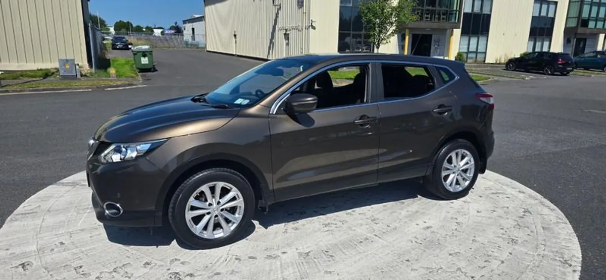 AMAZING 2014 Nissan Qashqai 1.5 DSL - NCT & TAX - Image 1