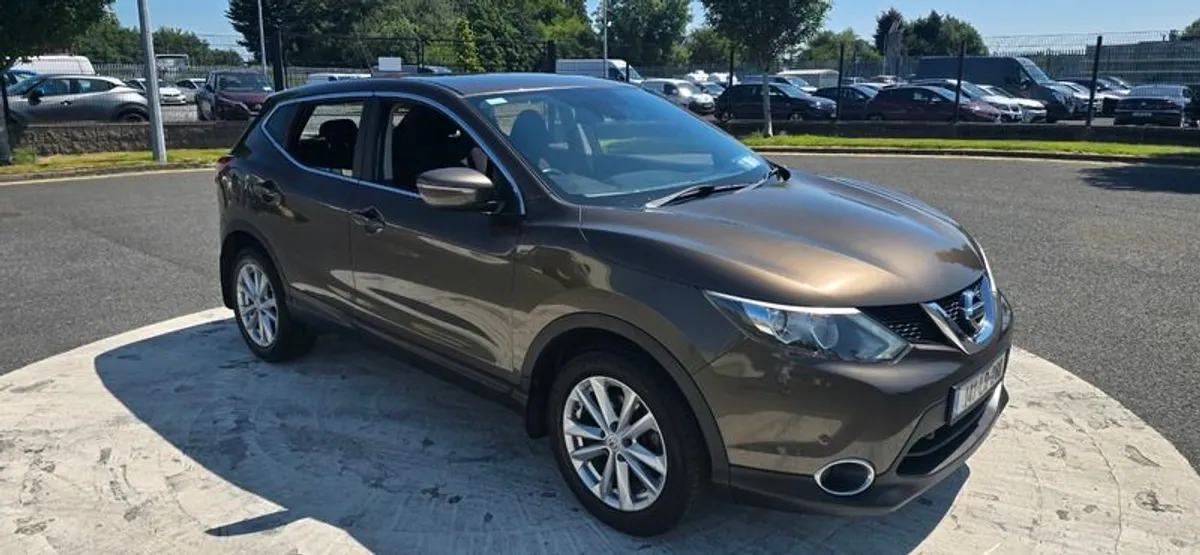 AMAZING 2014 Nissan Qashqai 1.5 DSL - NCT & TAX - Image 3