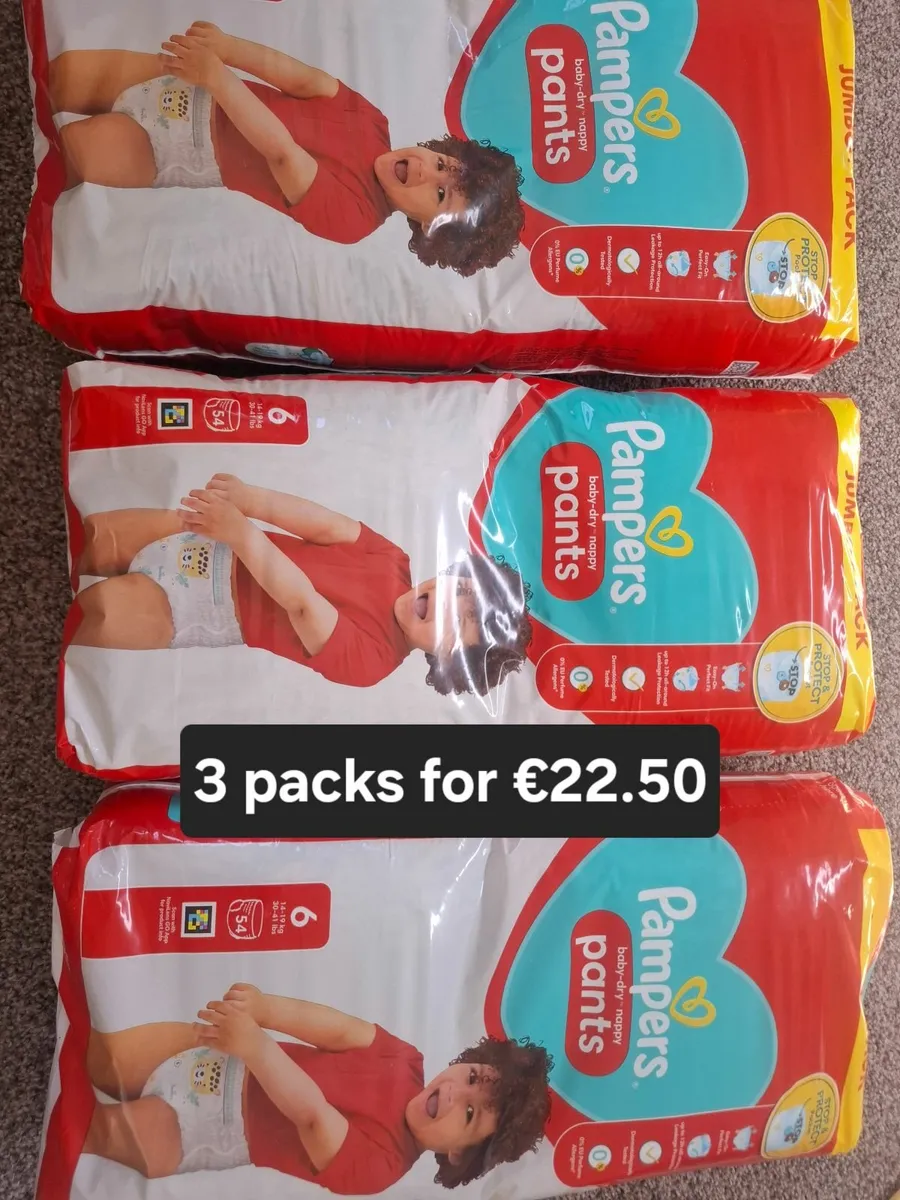Nappies and wipes - Image 1