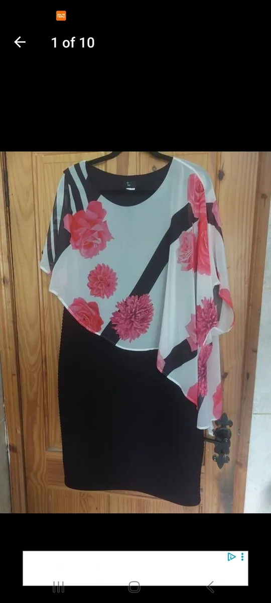 Tia floral capelet dress (free postage) - Image 1