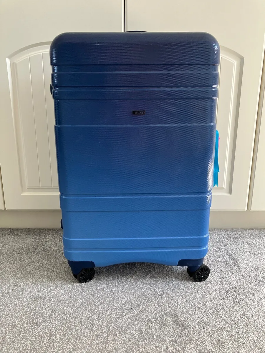 Blue Ombré Large 8 Wheel Hard Shell Suitcase - €35 - Image 1
