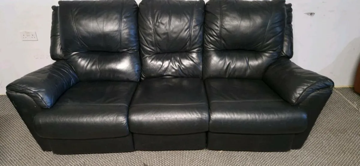 Sofas - Image 3