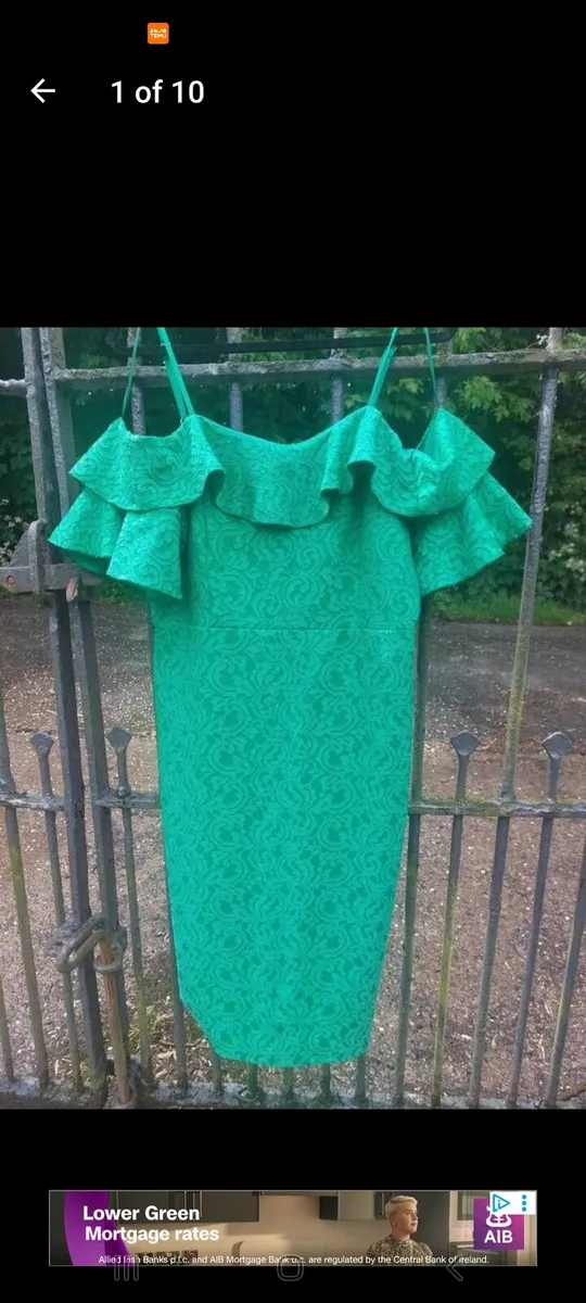 River Island emerald green lace dress (free post) - Image 1