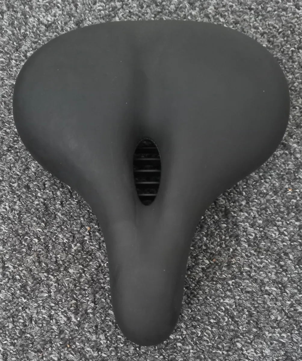 bicycle saddle - Image 1