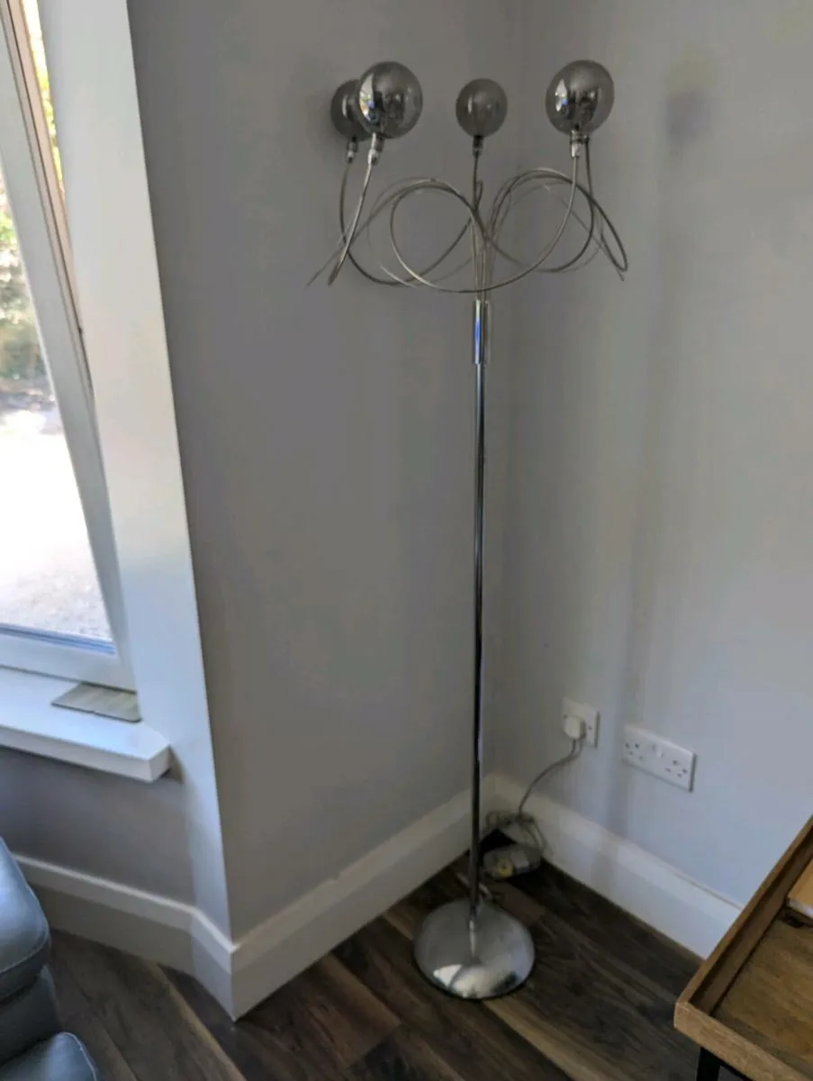 Floor Lamp - Image 1