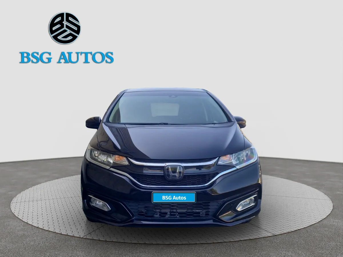 2018 HONDA FIT  1.5 HYBRID AUTOMATIC * 37K MILES* - Image 1