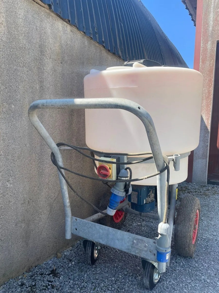 JFC calf feeder and heater - Image 2