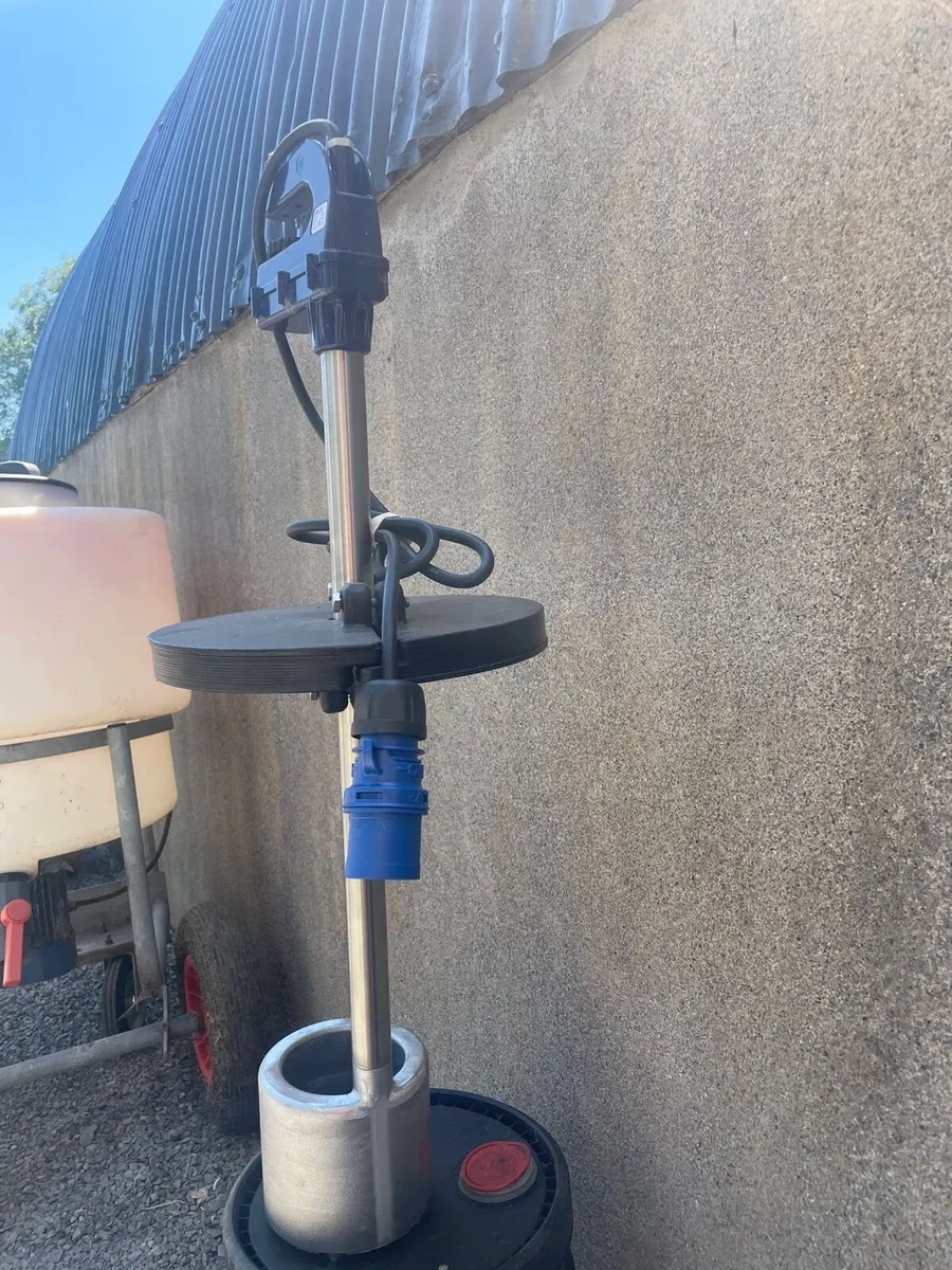 JFC calf feeder and heater - Image 4