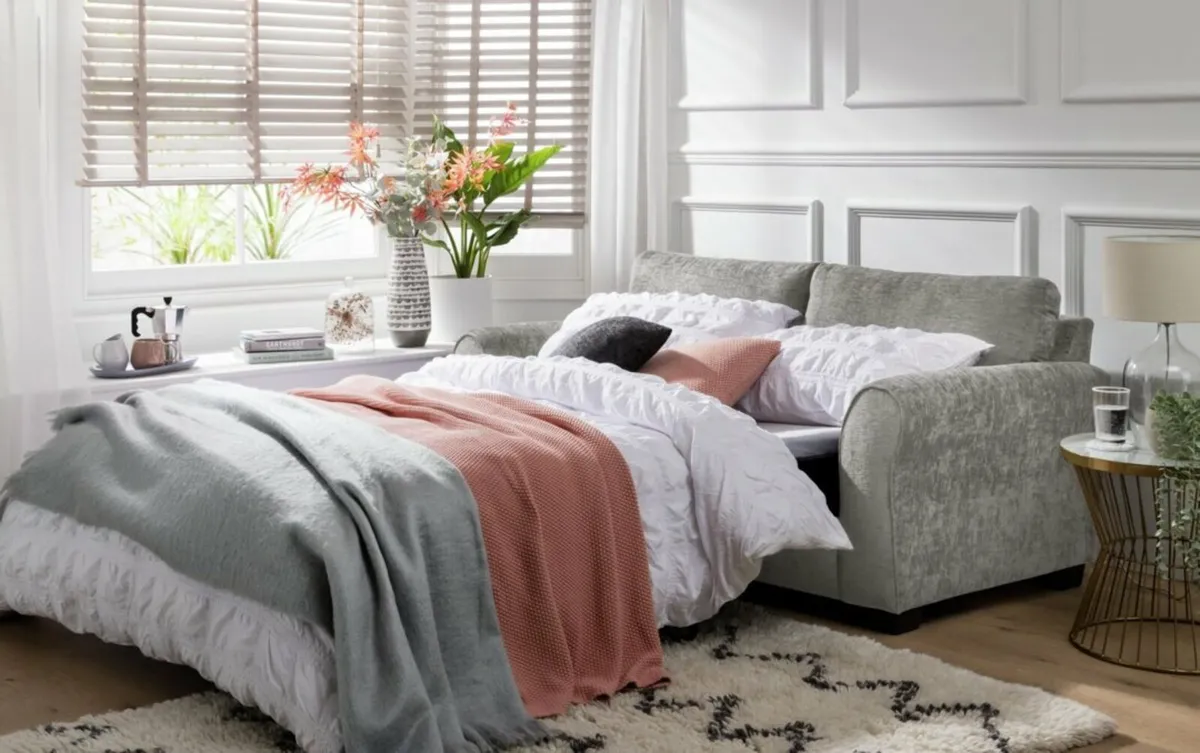 Brand new Bromley sofa beds reduced