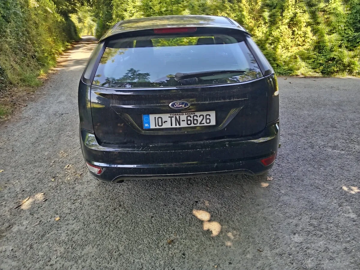 Ford Focus - Image 2