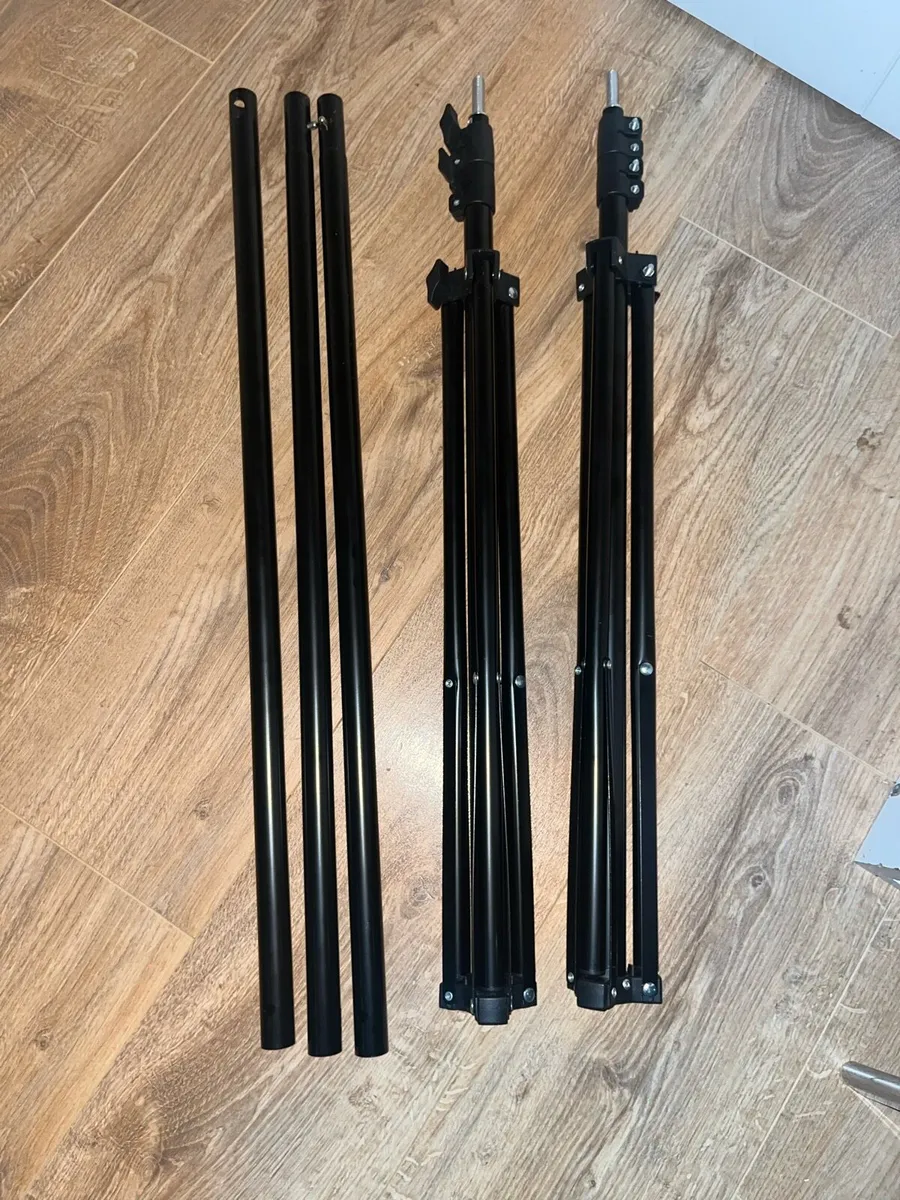 backdrop stand