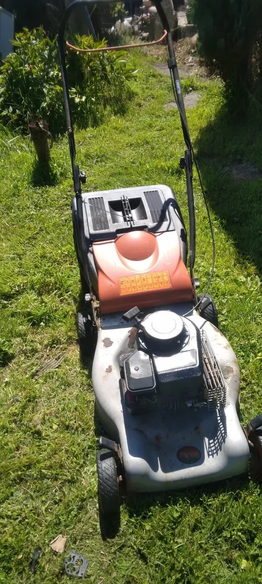 Lawnmower - Image 2