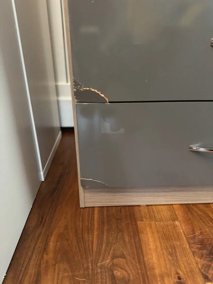 Chest of Drawers - Image 2