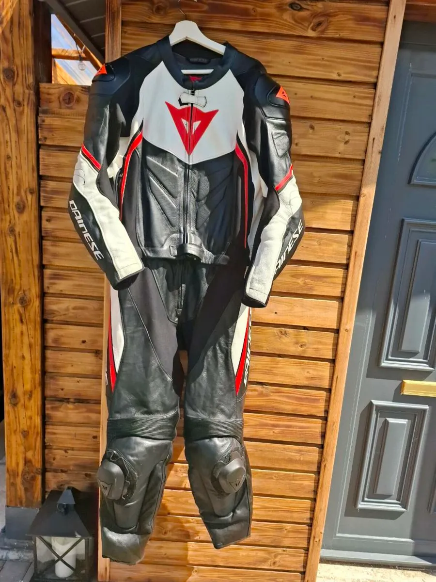 Leather suit - Image 3
