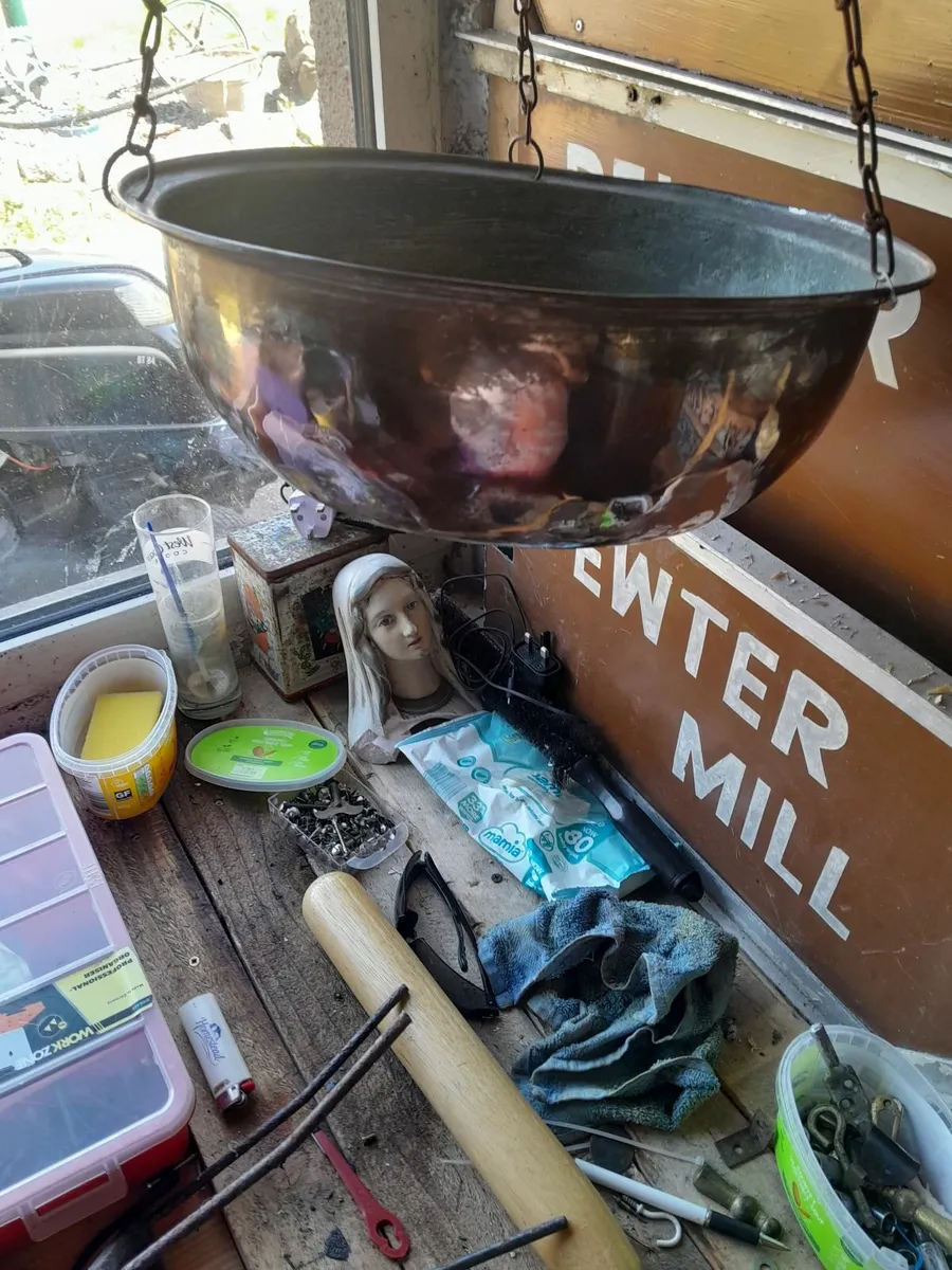 Vintage  hanging  copper  pot - Image 2