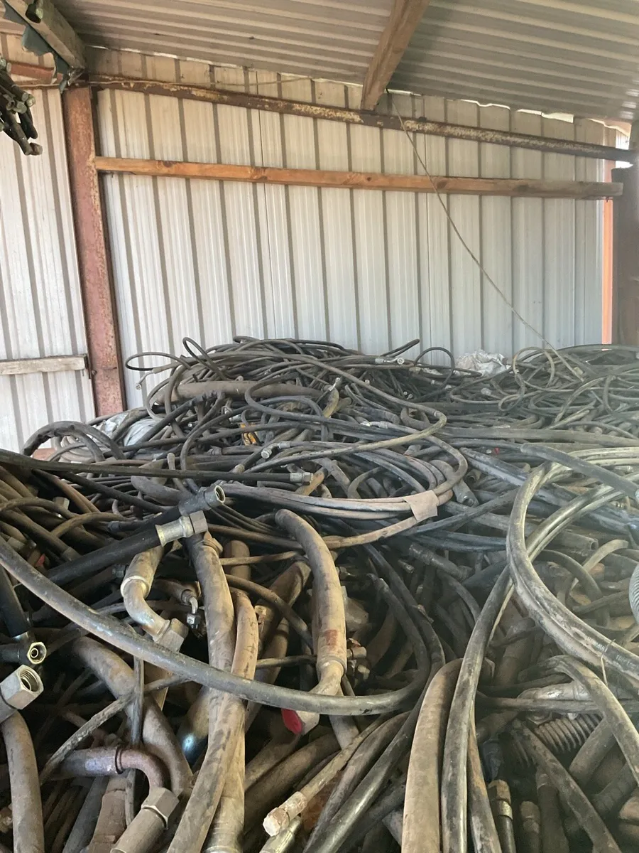 Hydraulic hoses used/unused - Image 4