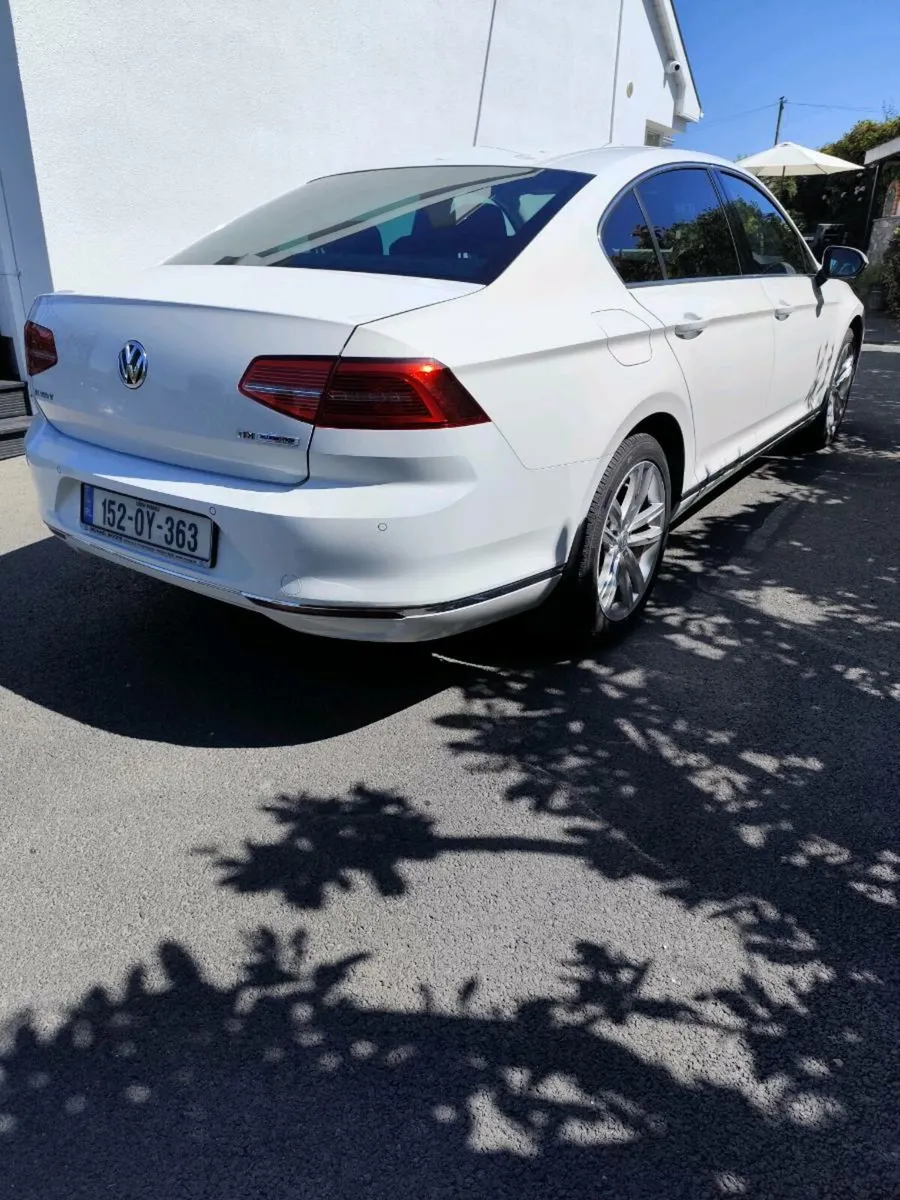 152 Volkswagen Passat - Image 3