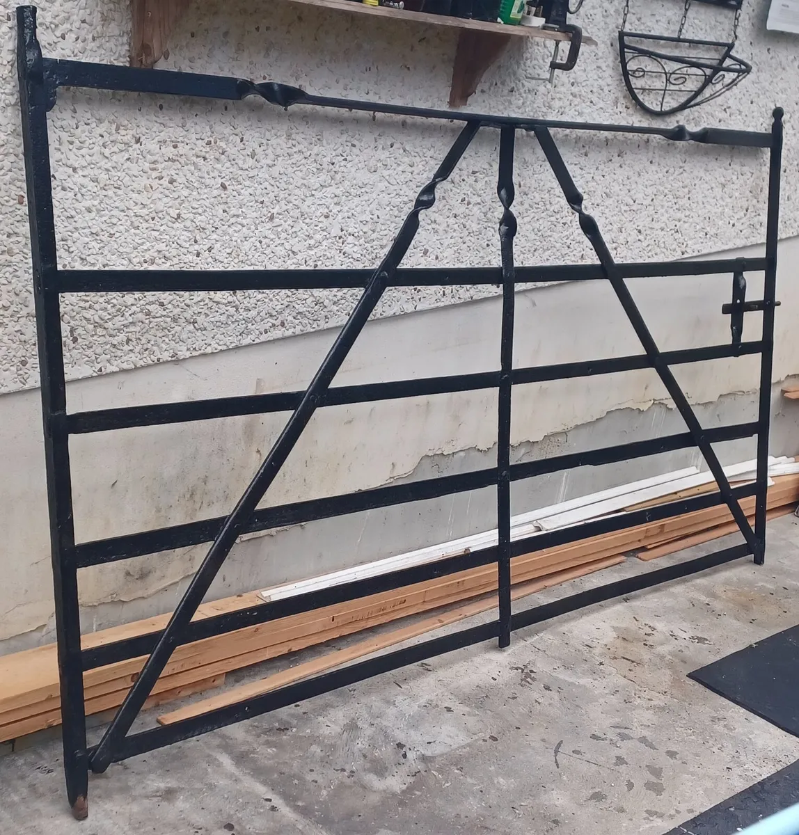 Antique yard gate - Image 1