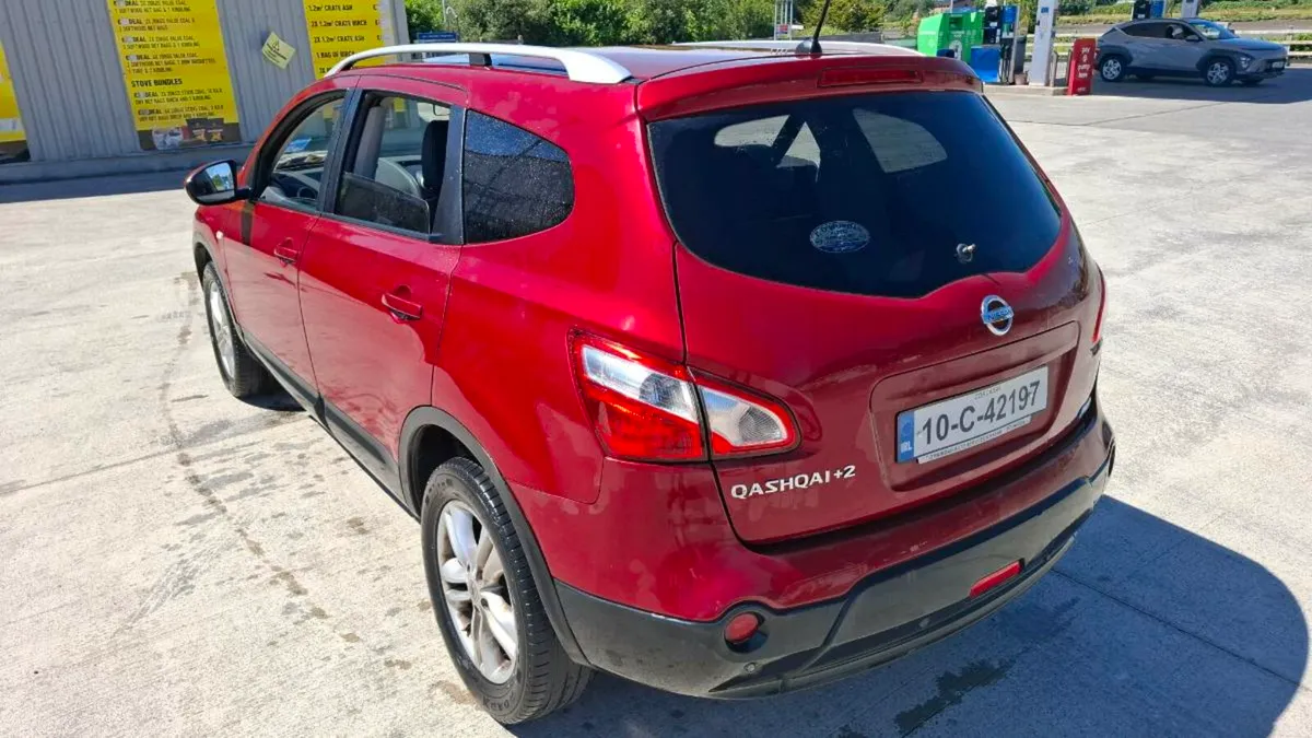 Nissan Qashqai 7 seater - Image 4