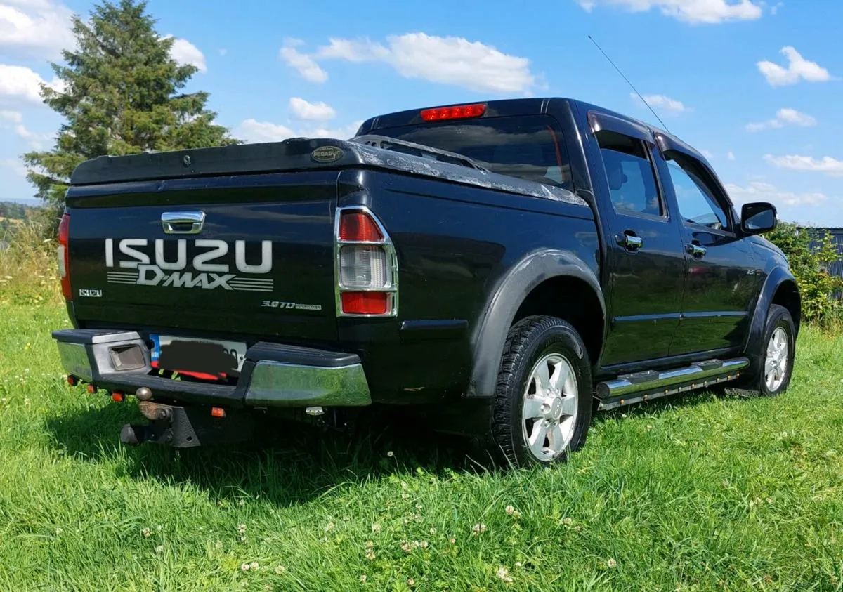 ISUZU D-MAX - Image 4