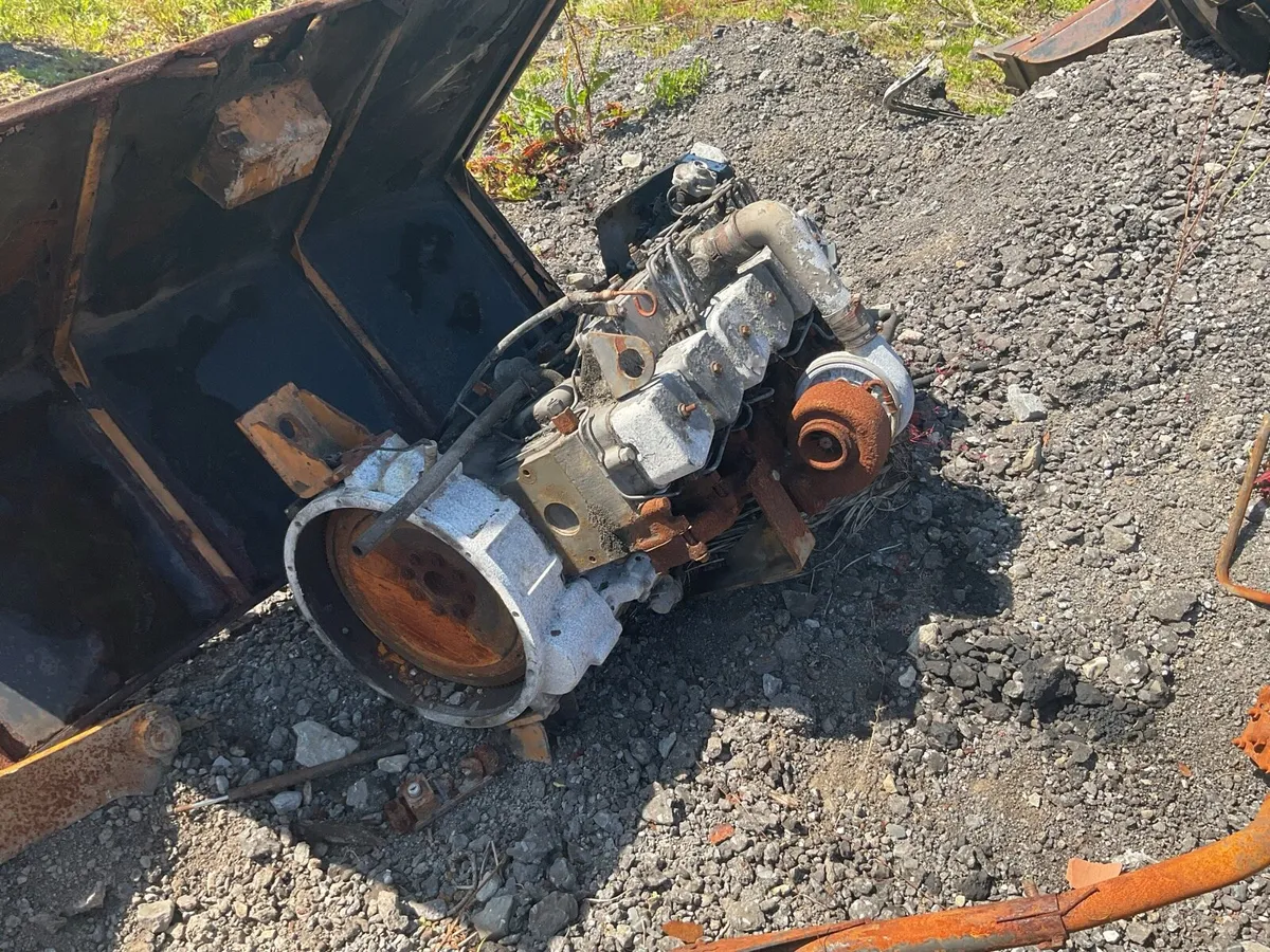 Cummins 6 Cylinder Engine - Image 3