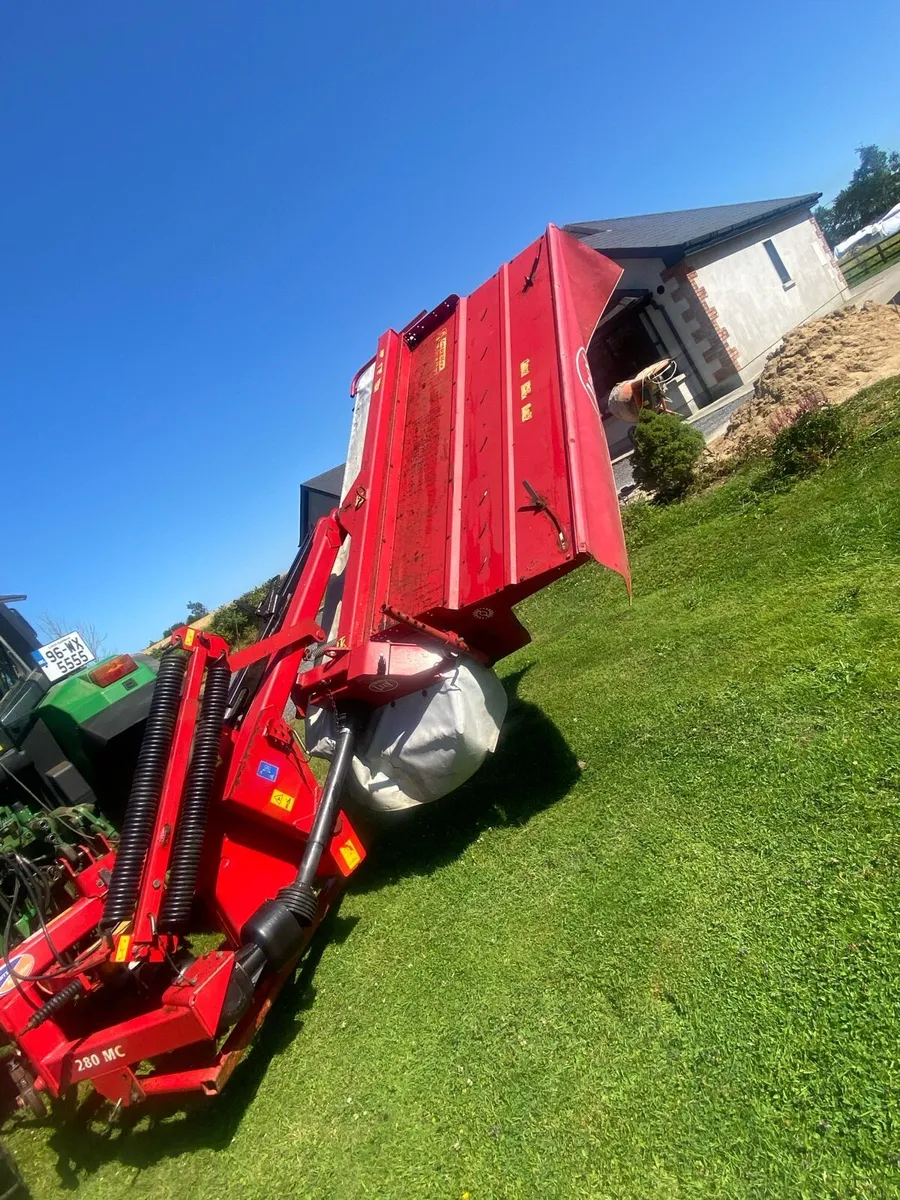 Lely 280mc. 9ft mower&conditoner - Image 2