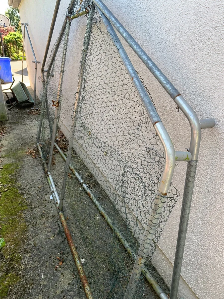 Chicken Coop - Image 3