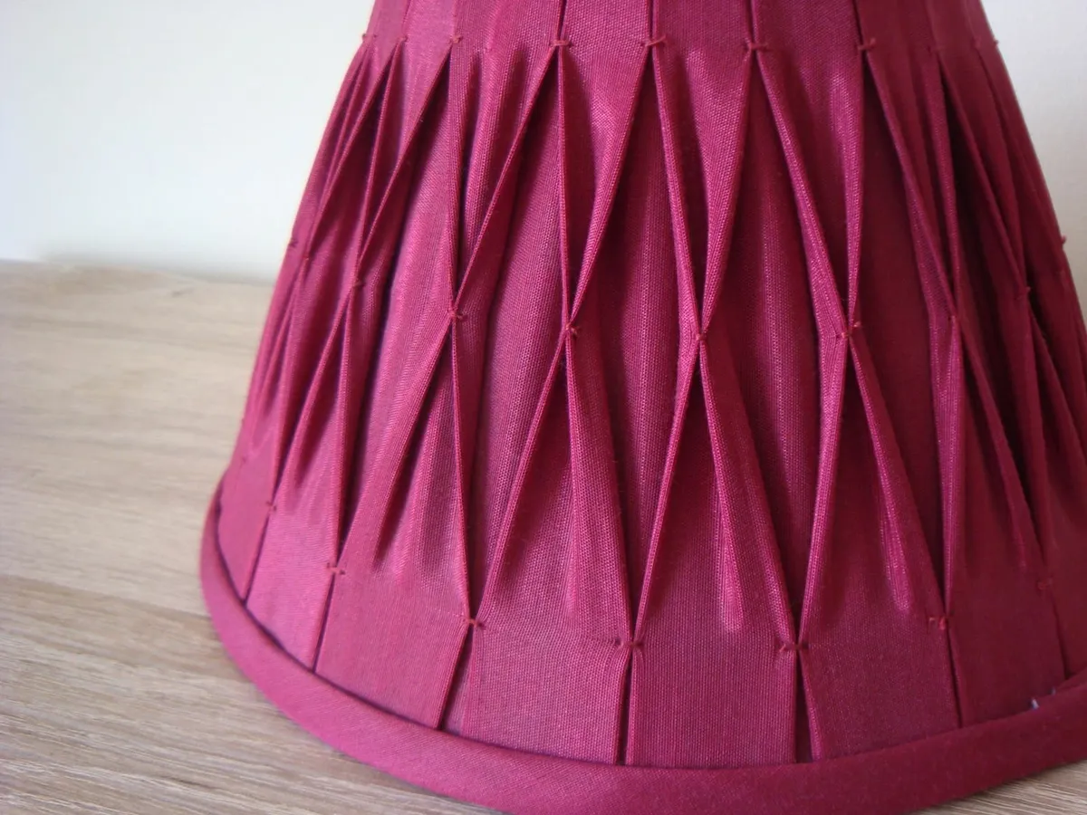 Burgundy red wine fabric lamp shade - Image 4