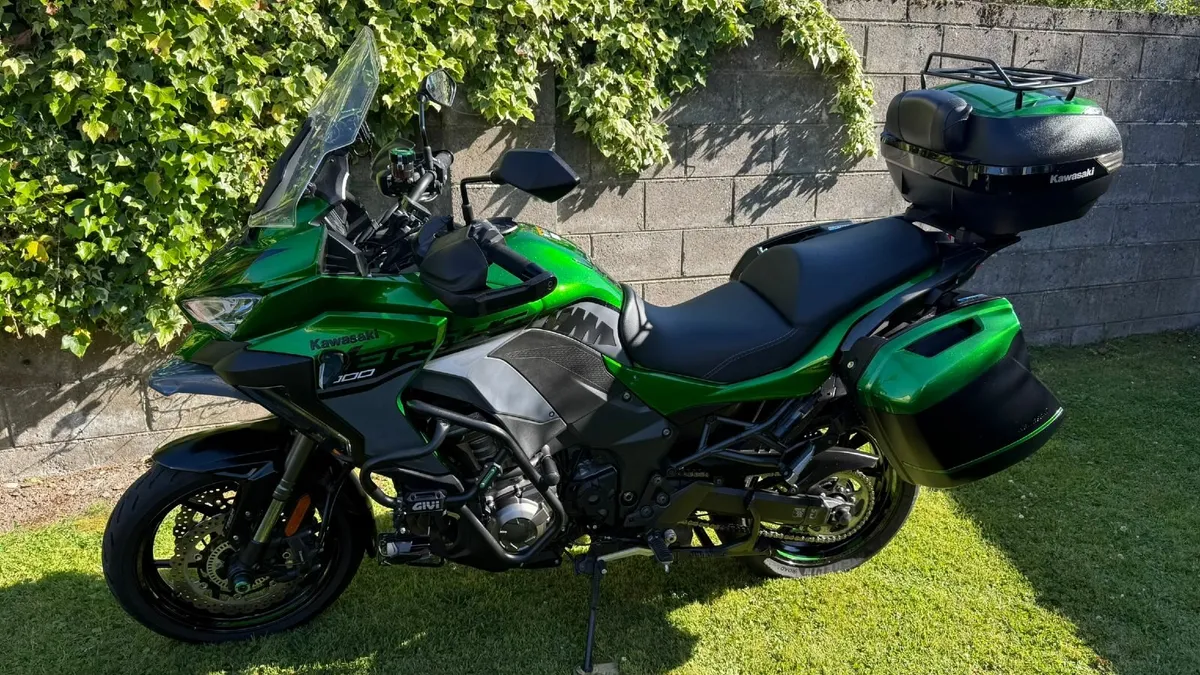 Kawasaki Versys 1000 SE 2019 Emerald Green - Image 1