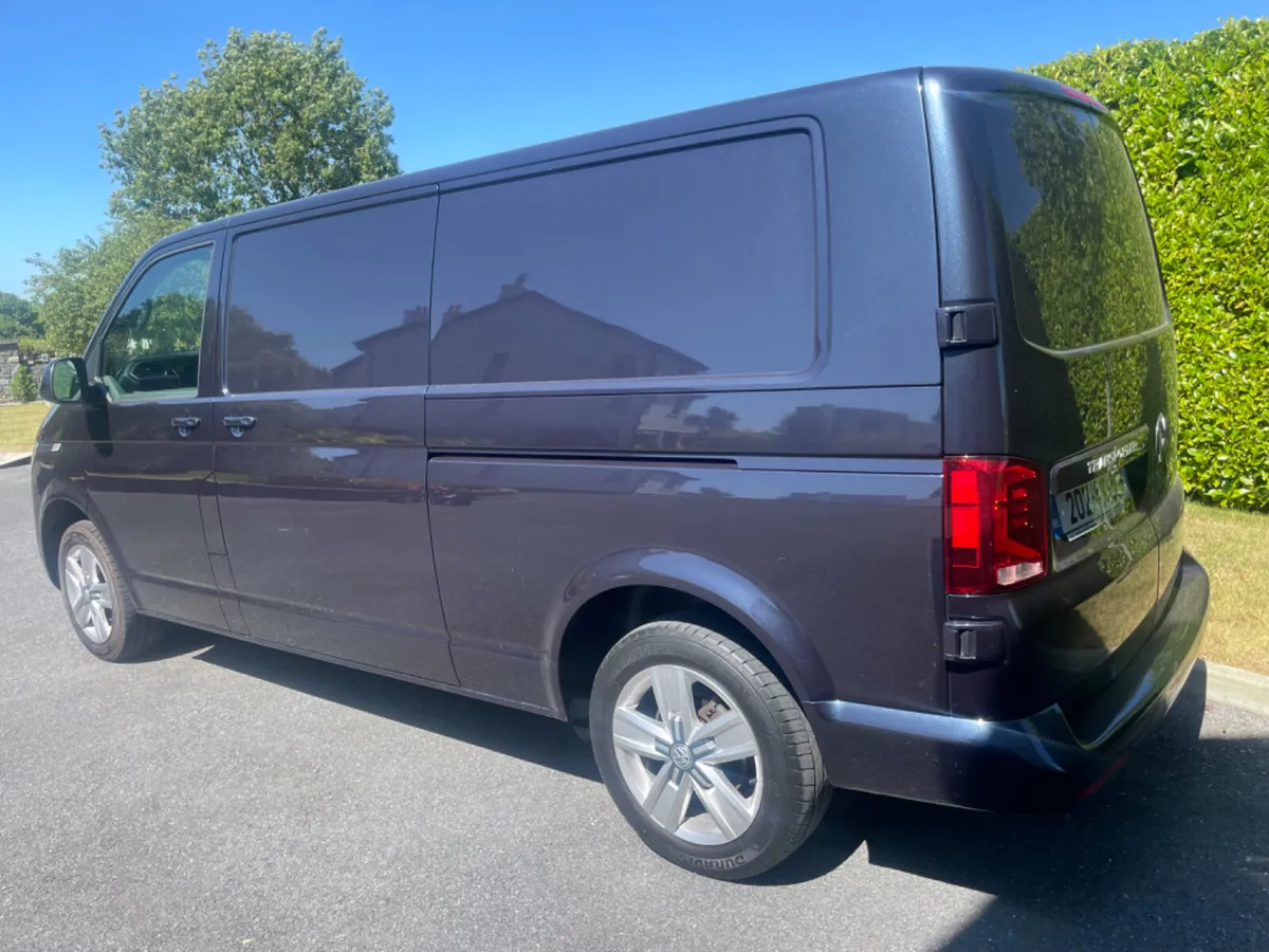 Volkswagen Transporter 2020 - Image 4