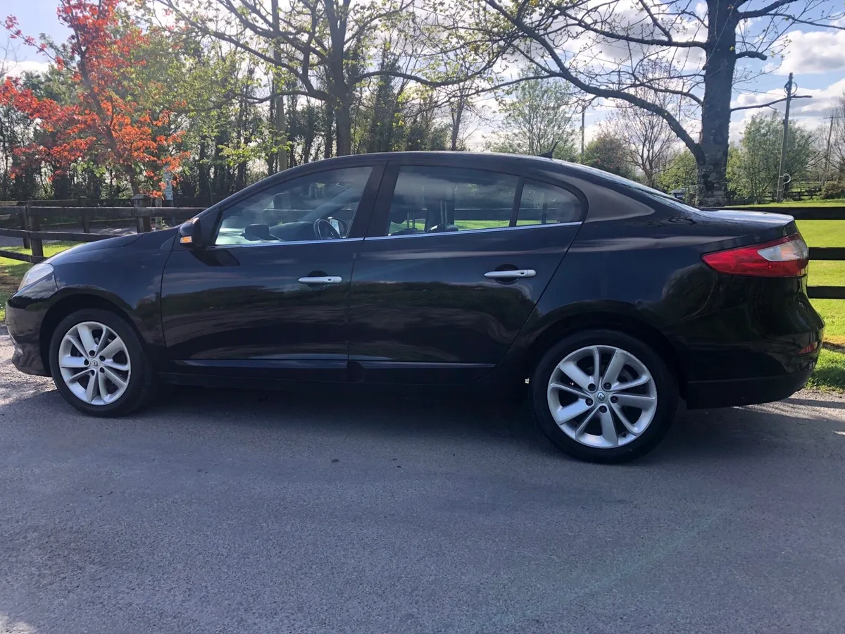 RENAULT FLUENCE TOM TOM AS NEW❤️ - Image 2