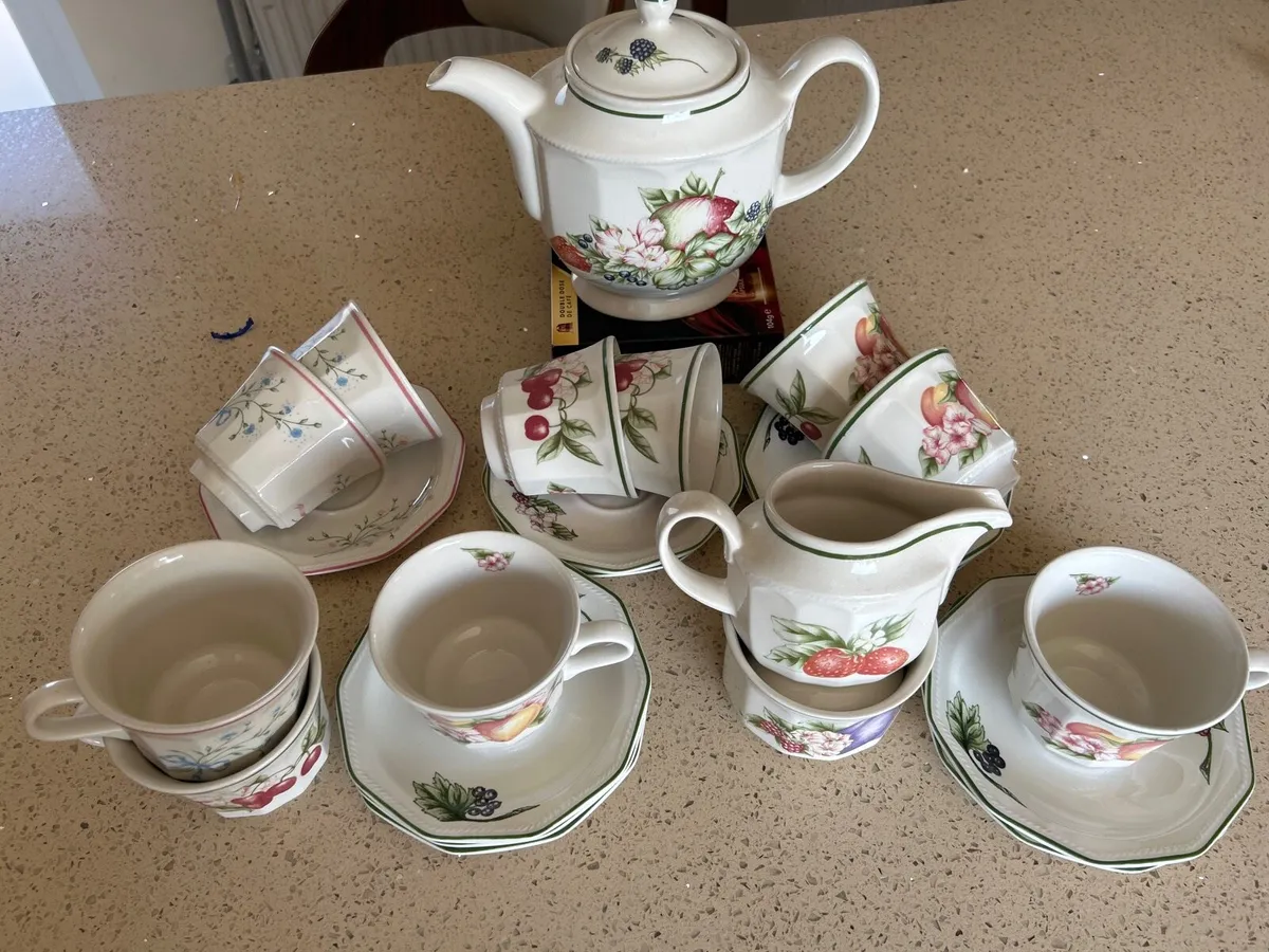 Tea set - Image 1