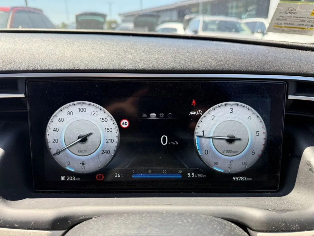 Hyundai Tucson Exec TWO Tone  top Seller   100 P/W - Image 2