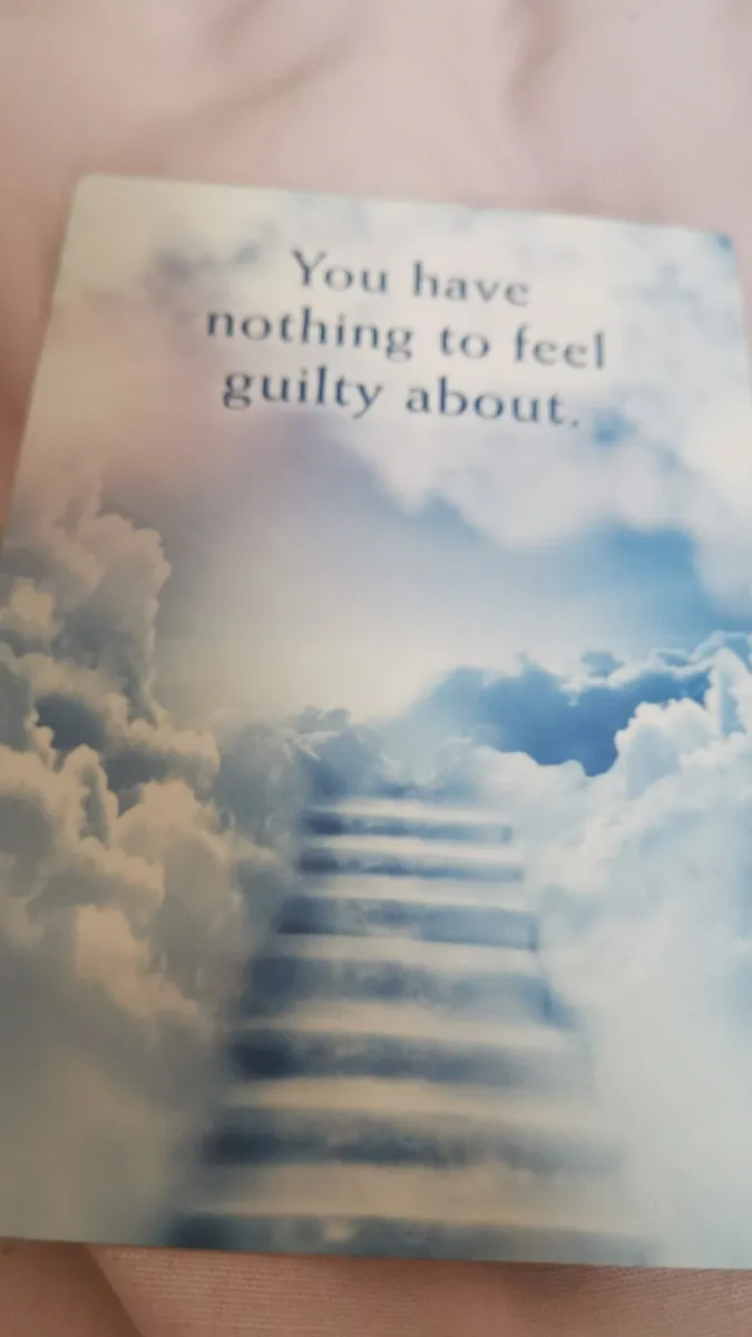 Medium Reader available for readings - Image 3