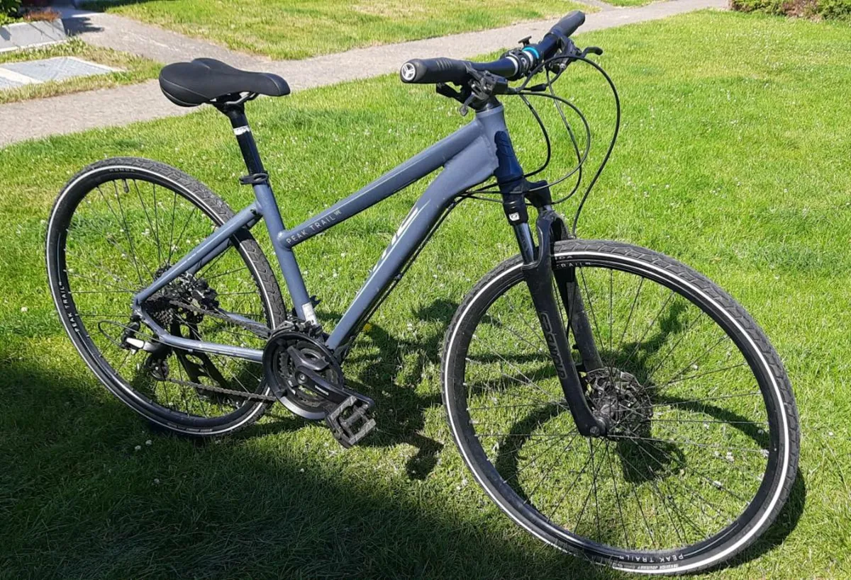 Ladies Hybrid Bike