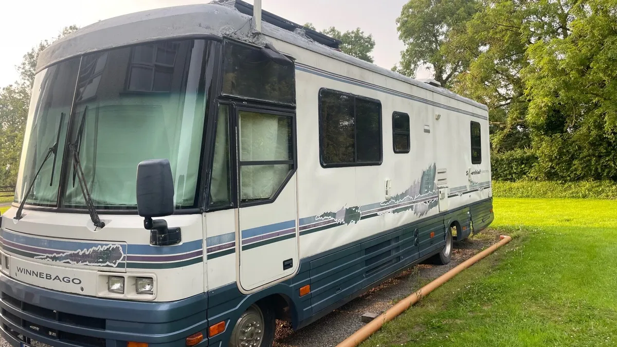 1996 Winnebago Vectra – A class american motorhome - Image 1