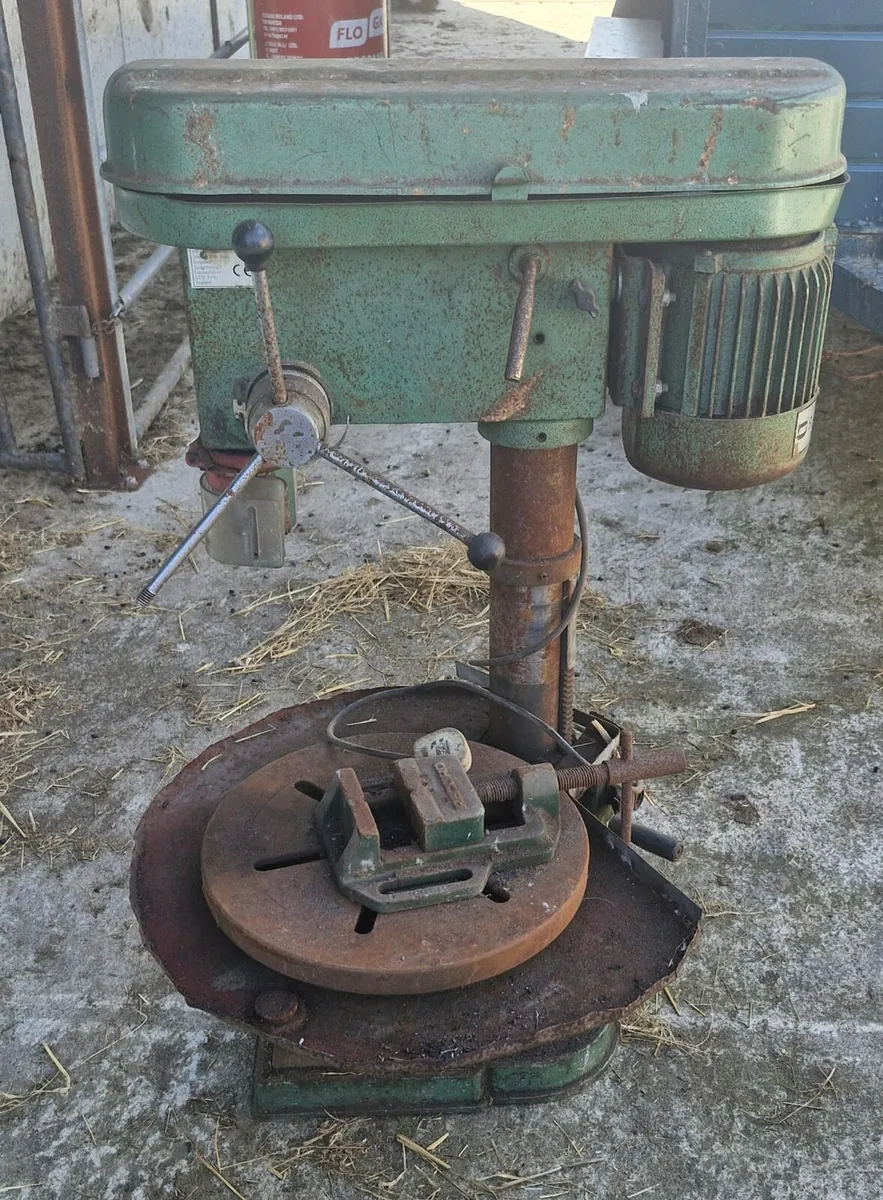 TOOLS - Image 4