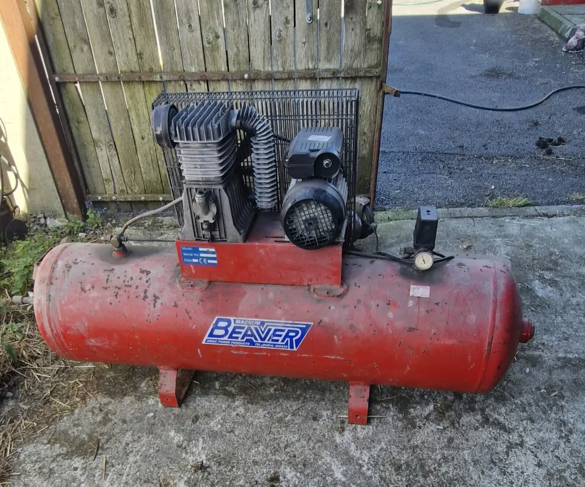 TOOLS - Image 1