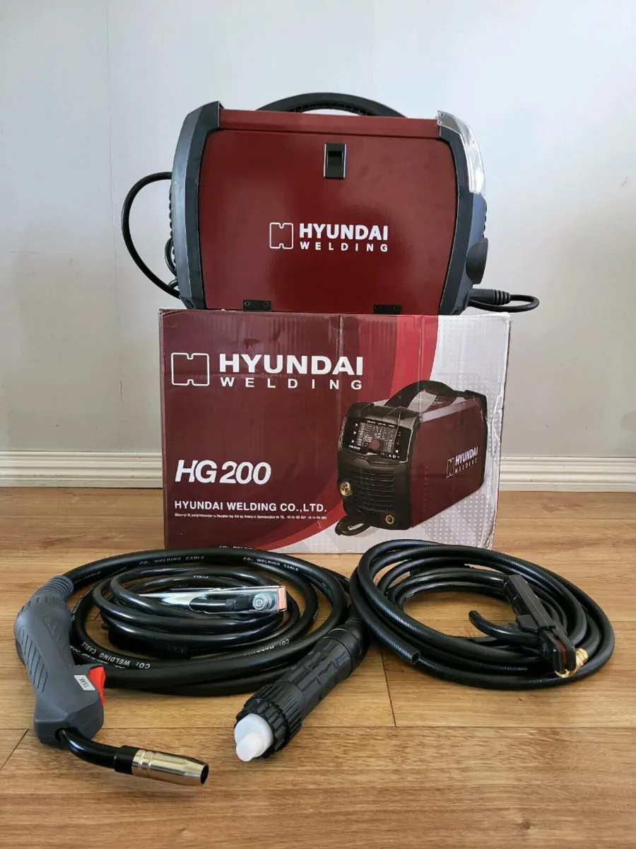 WELDER HYUNDAI HG-200 MIG/MAG/TIG/MMA - Image 1