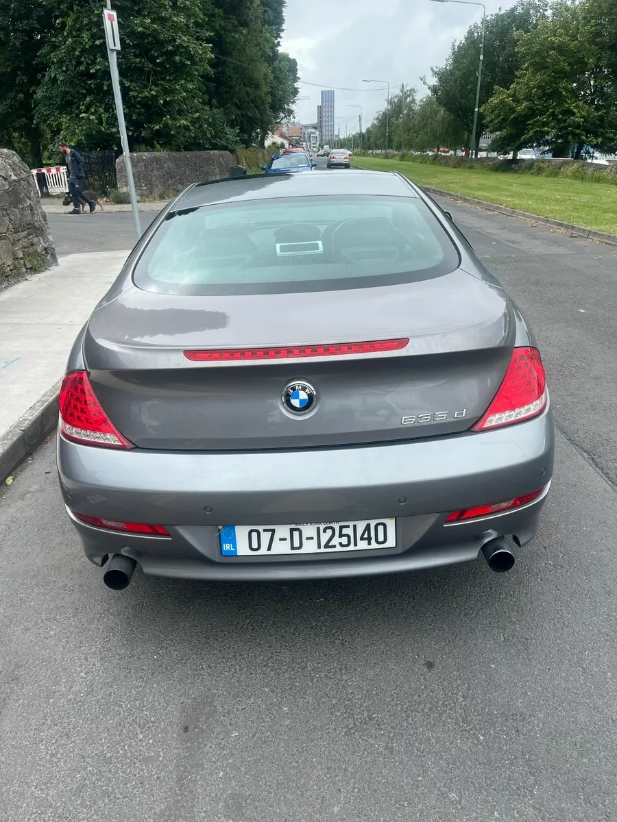 BMW 6-Series 2007 - Image 2
