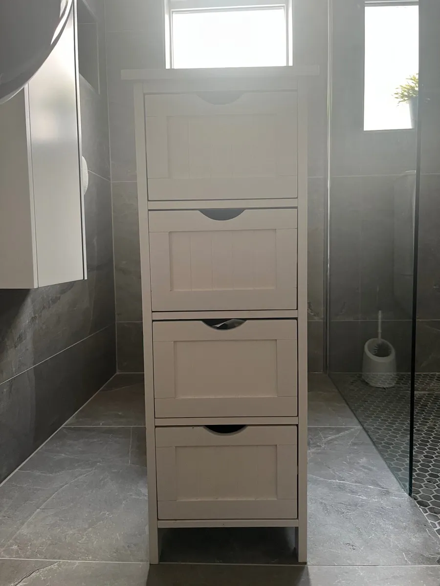 Bathroom storage - Image 3