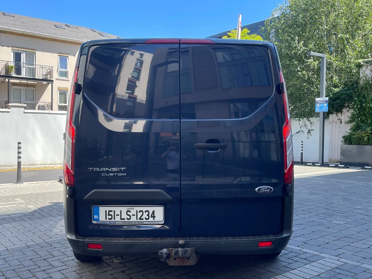 Ford Transit Custom 2015 New Doe - Image 4