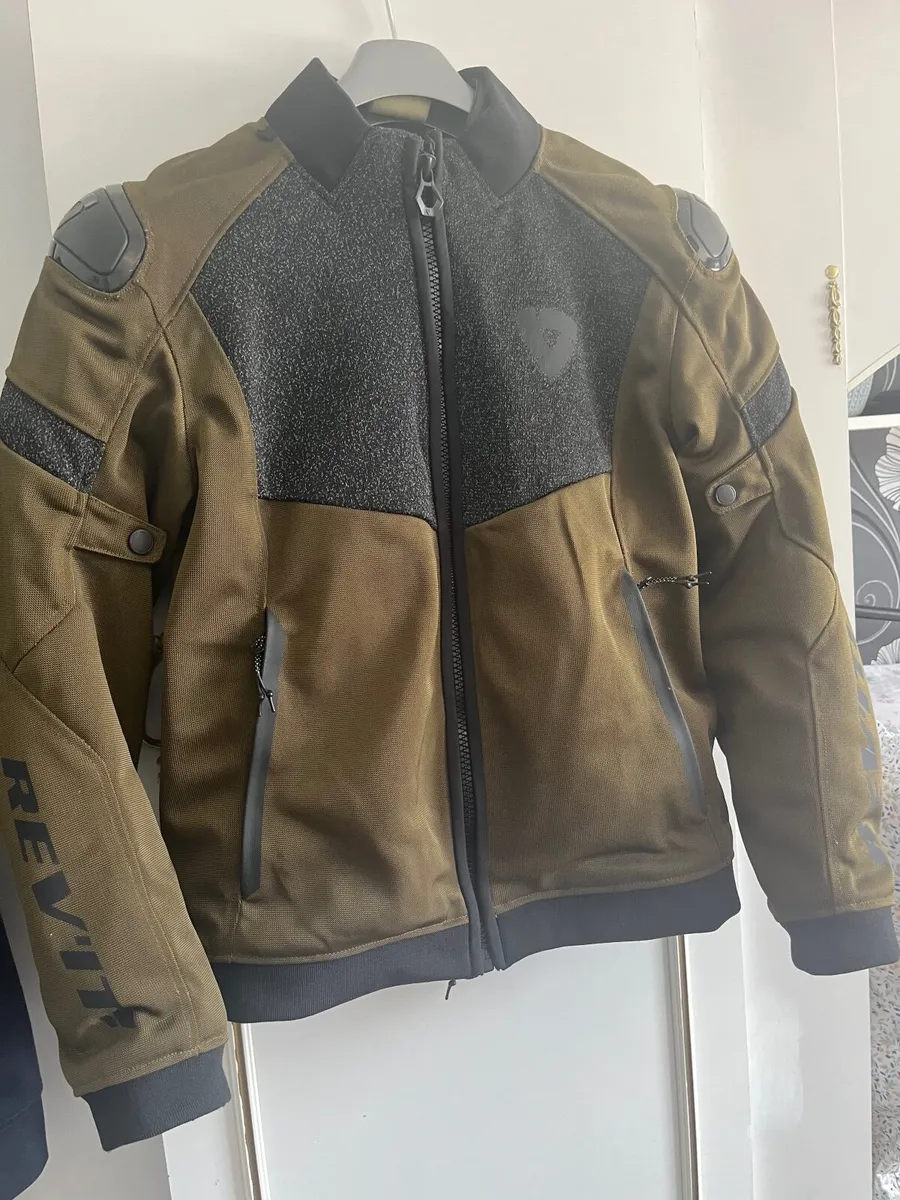 Rev it H20 jacket size M - Image 4