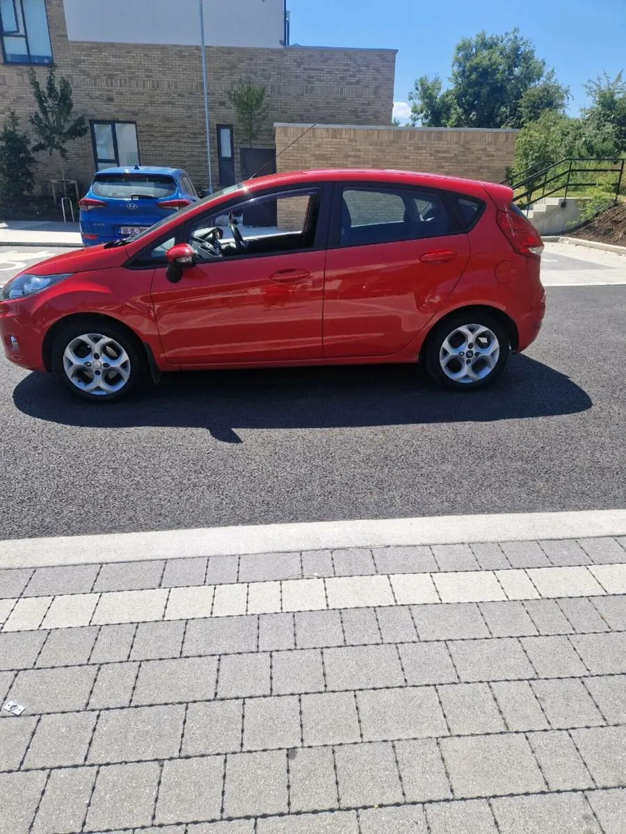 Ford fiesta titanium 1.4tdci - Image 1