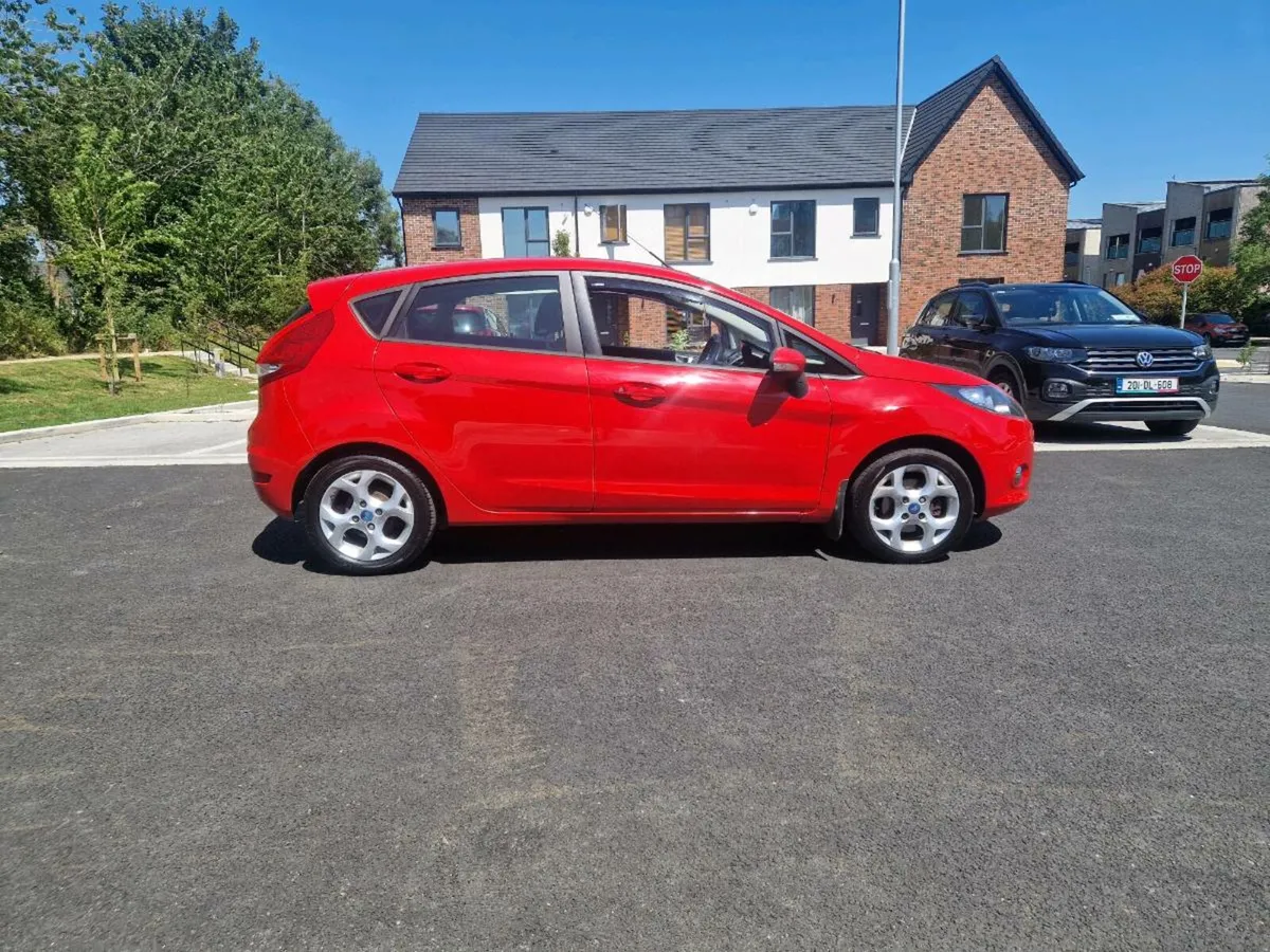 Ford fiesta titanium 1.4tdci - Image 3