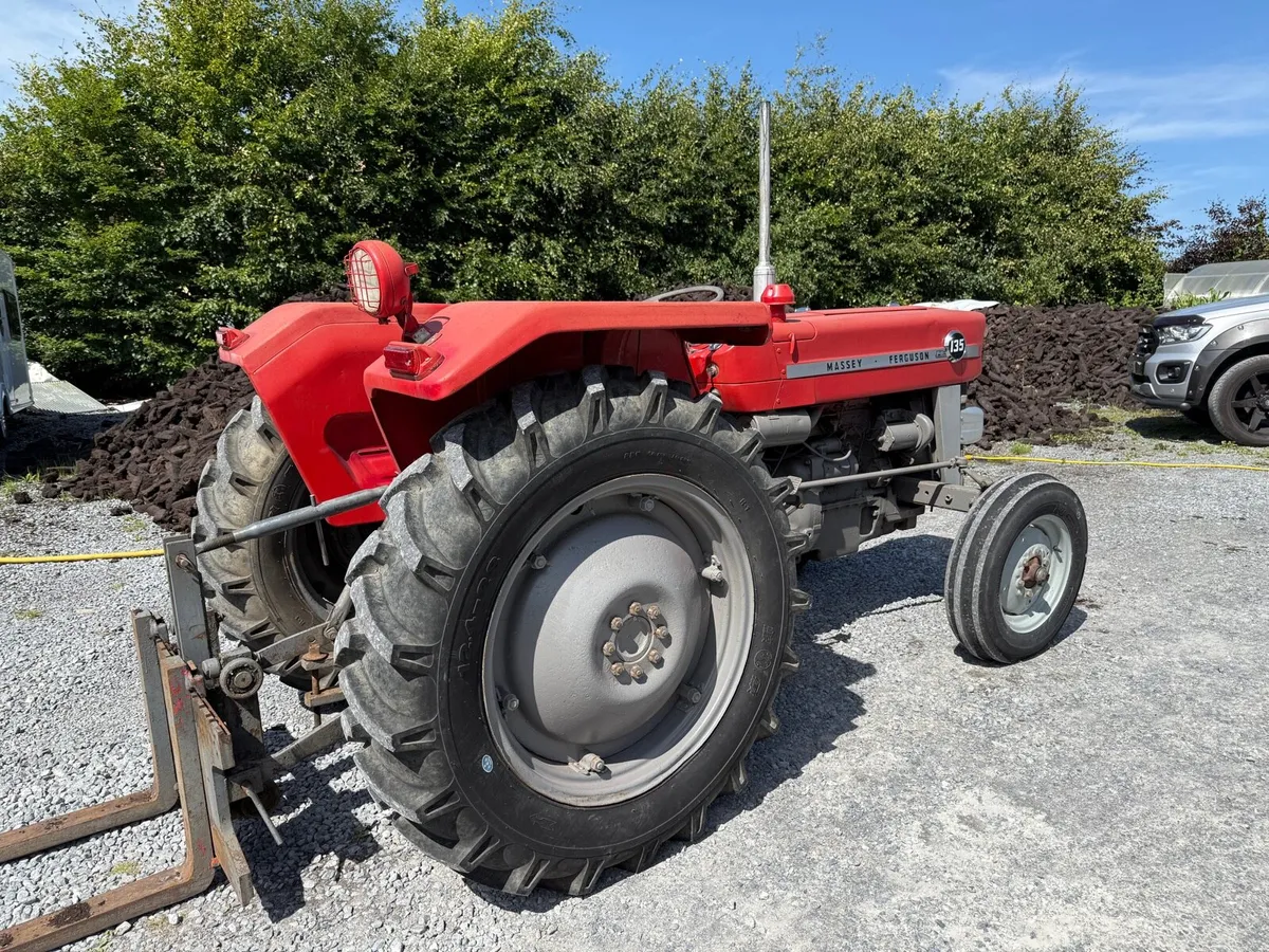 Massey Ferguson - Image 4