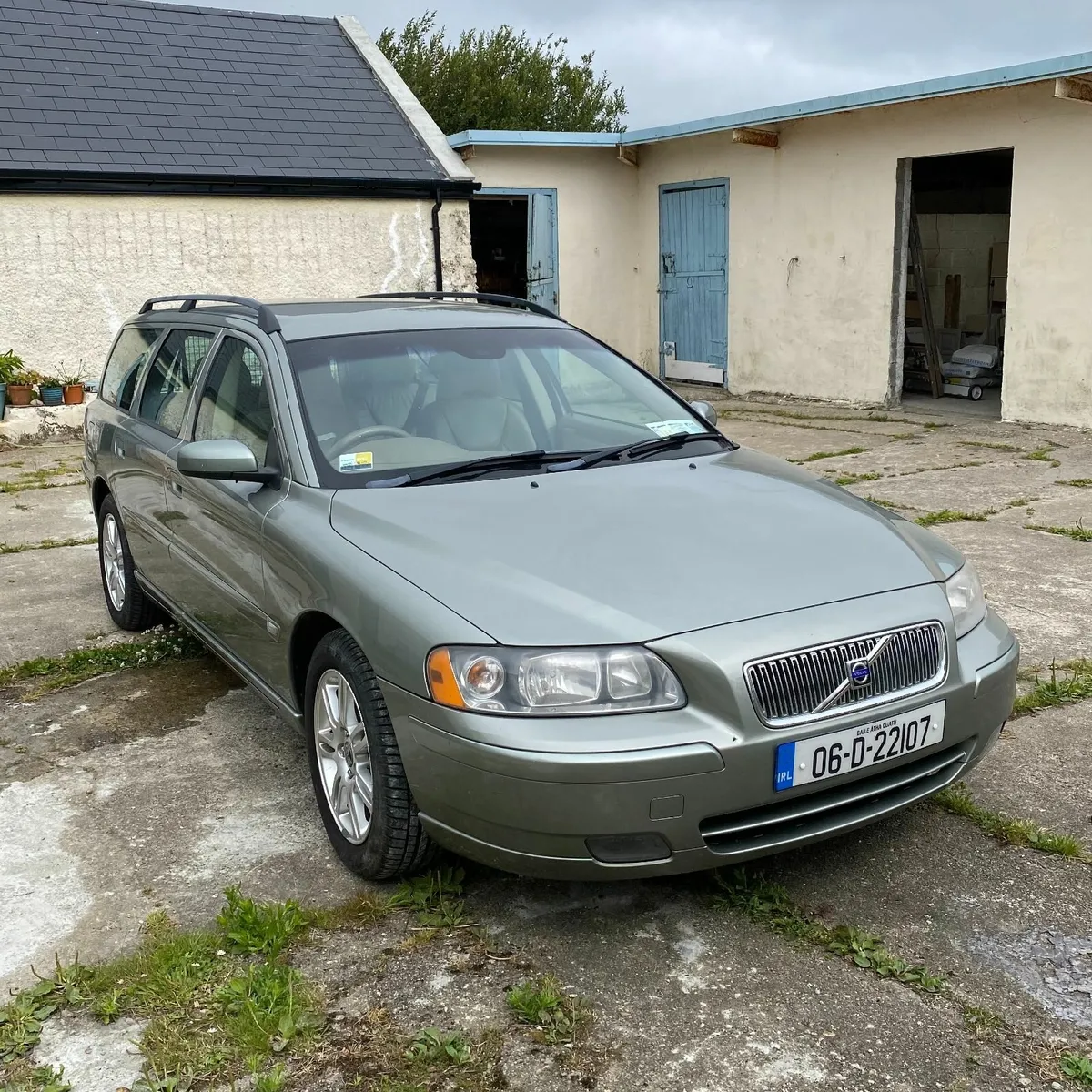 Volvo V70 2006 - Image 1